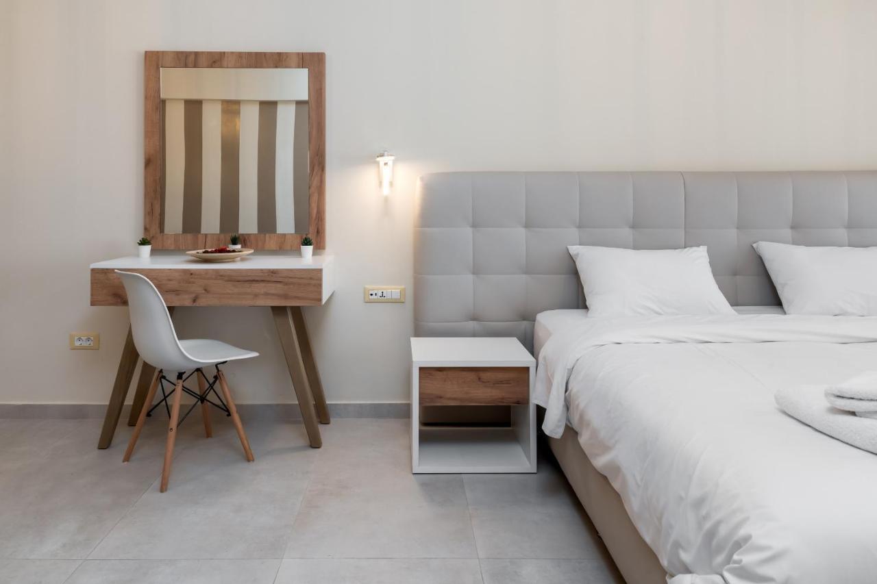 Amazing Apartments @ Aiolou Str. Athena Bagian luar foto
