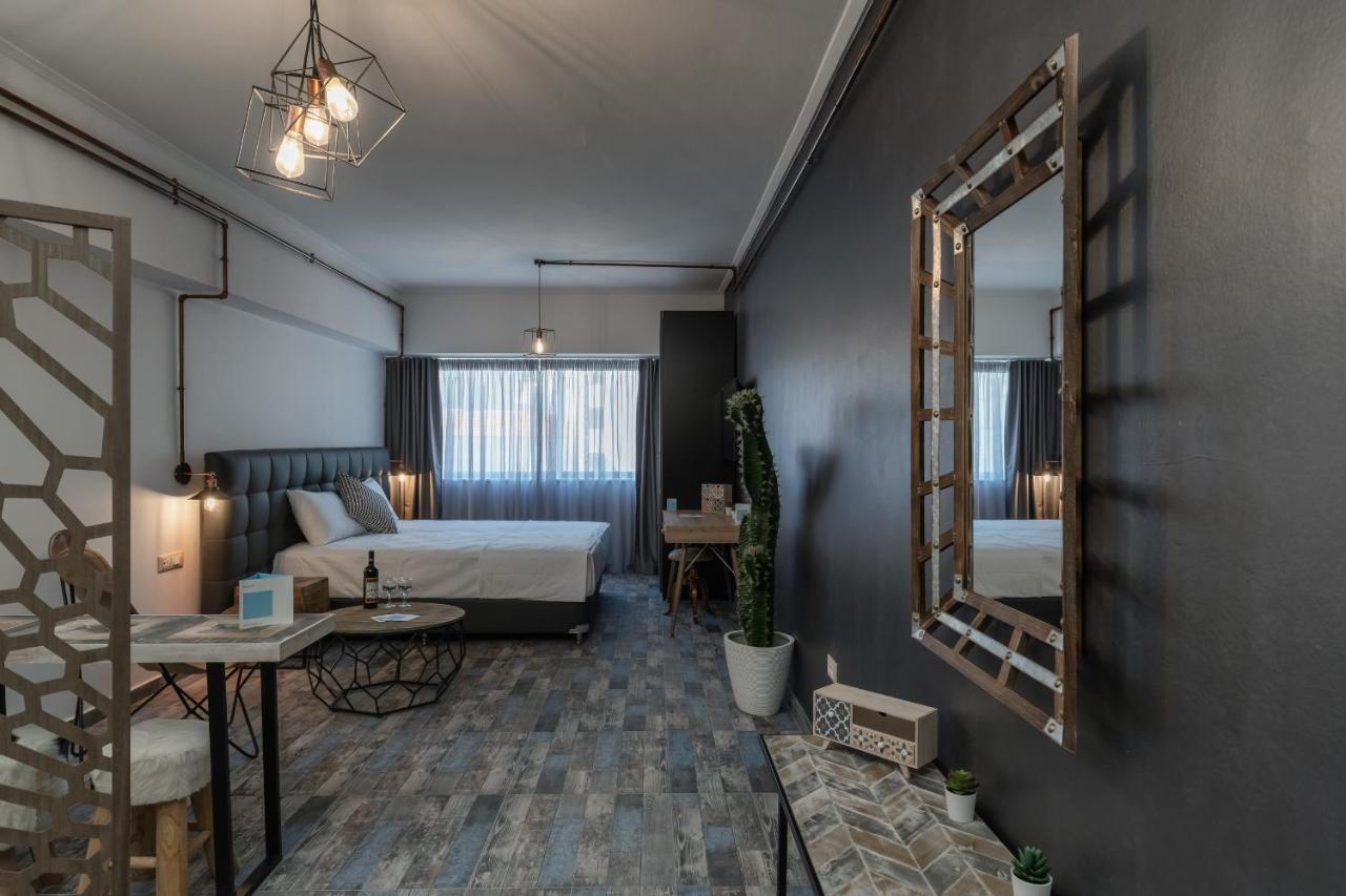 Amazing Apartments @ Aiolou Str. Athena Bagian luar foto