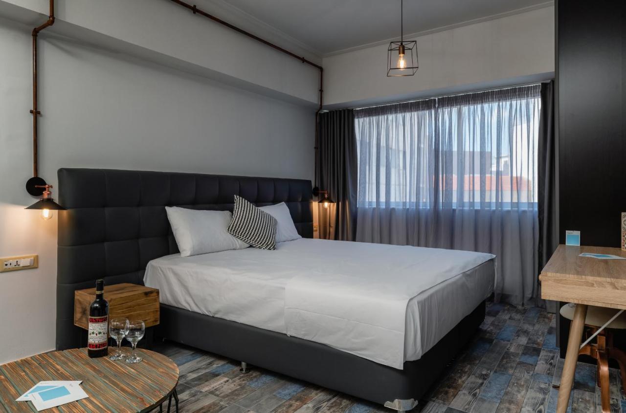 Amazing Apartments @ Aiolou Str. Athena Bagian luar foto