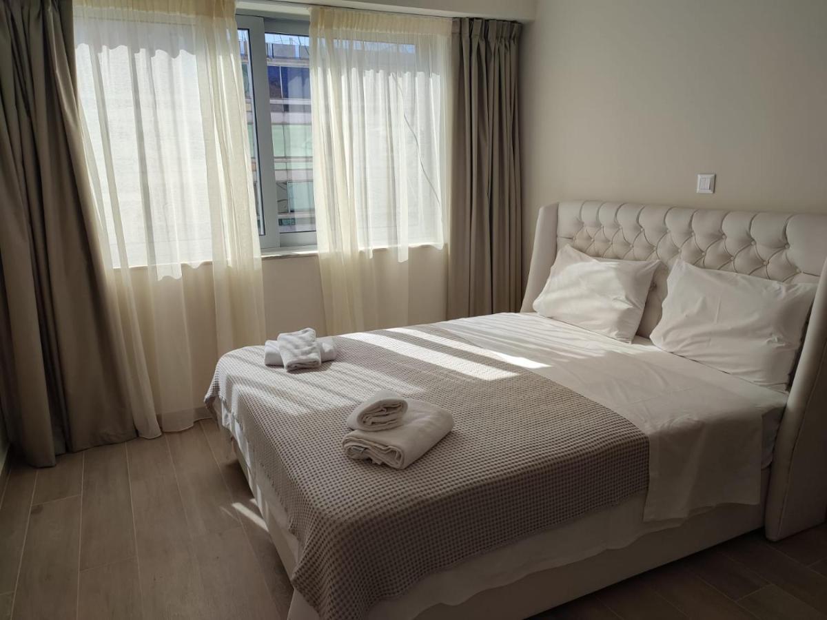 Amazing Apartments @ Aiolou Str. Athena Bagian luar foto