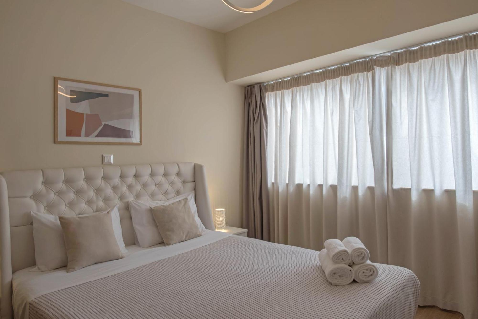Amazing Apartments @ Aiolou Str. Athena Bagian luar foto