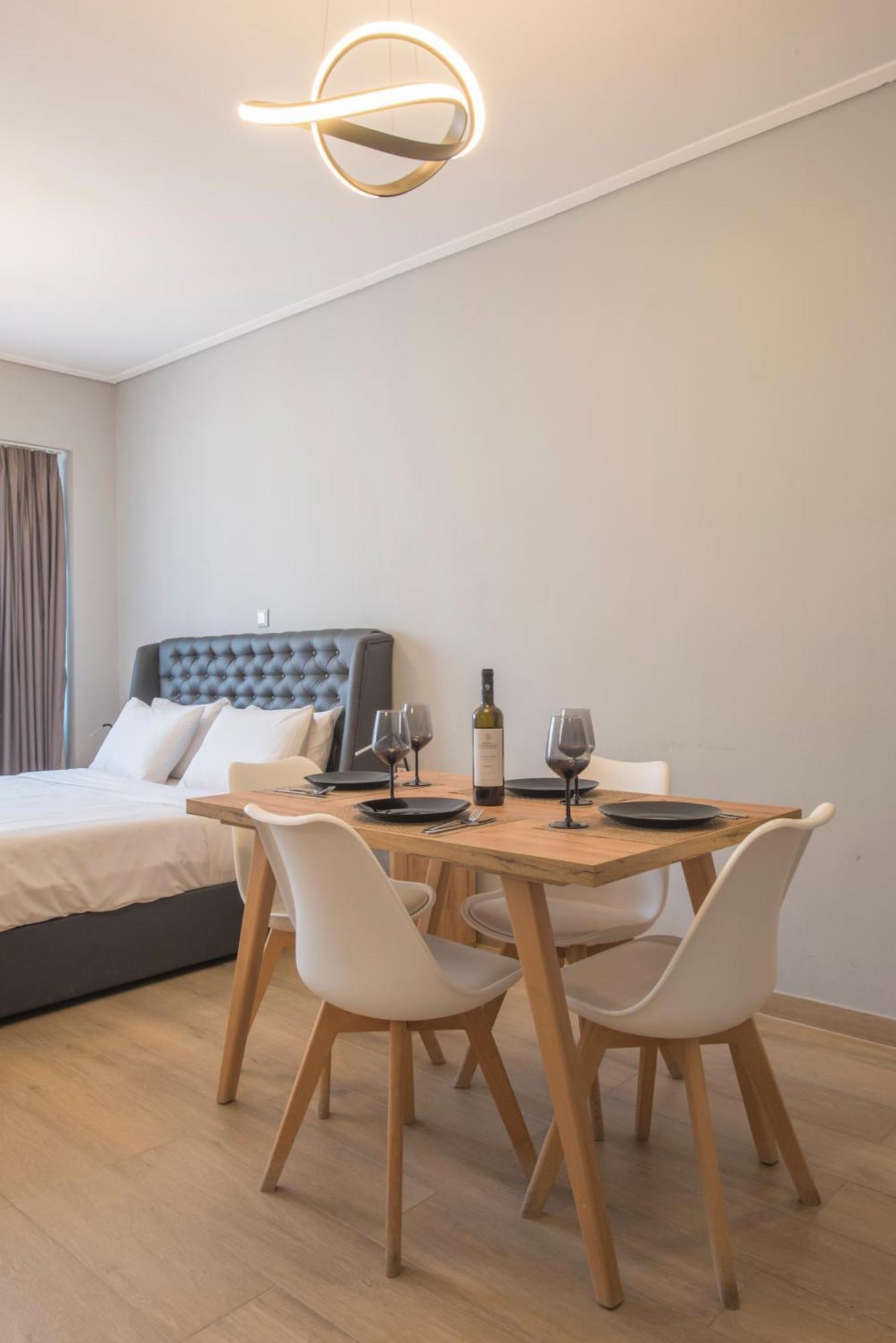 Amazing Apartments @ Aiolou Str. Athena Bagian luar foto