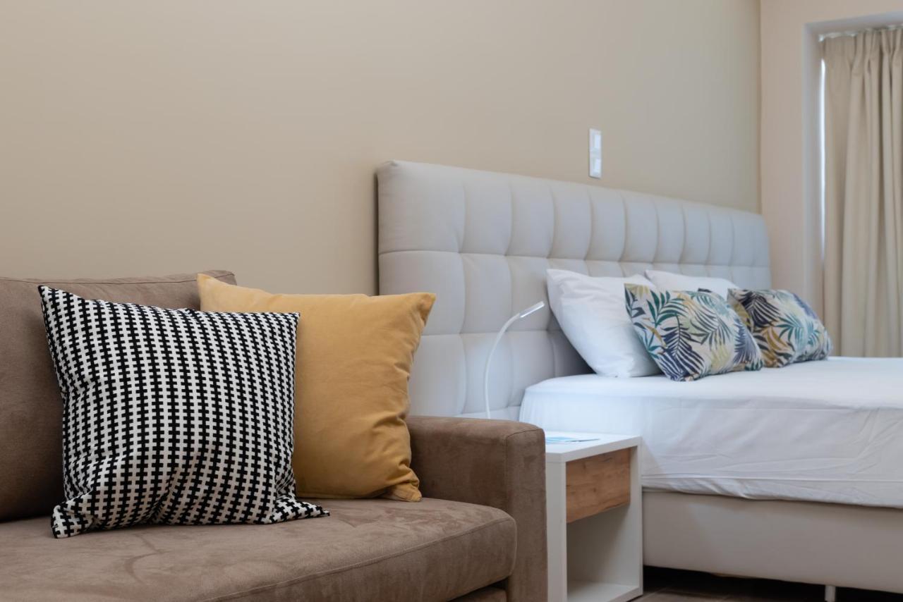 Amazing Apartments @ Aiolou Str. Athena Bagian luar foto